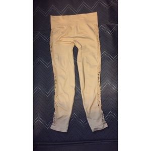 Beige leggings